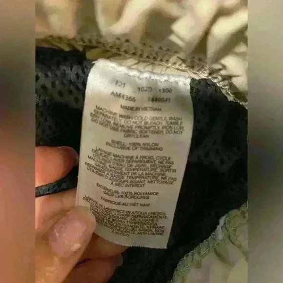 Men’s Columbia shorts - Picture 5 of 11